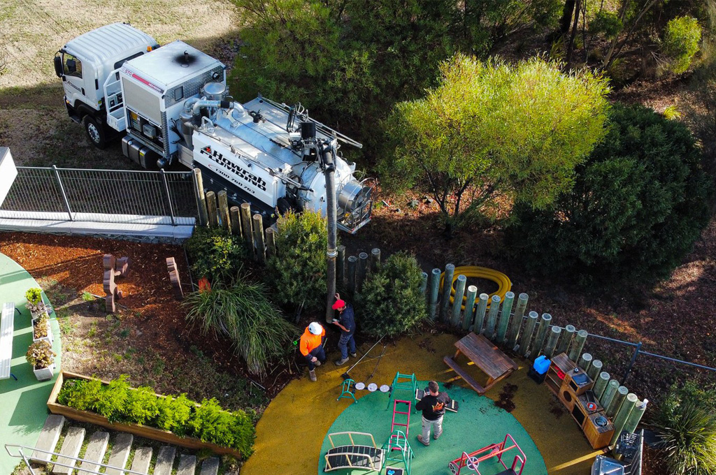 Discover the Secret to Unclogging Drains Easily with Mornington Plumber